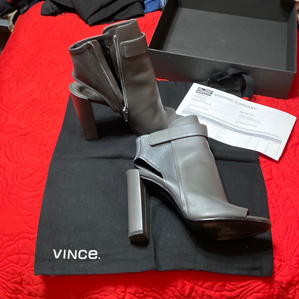 Vince heels